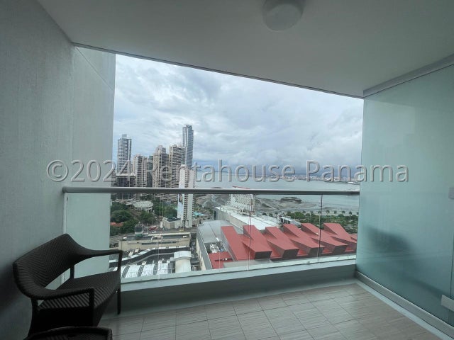 Beautiful Unit in Megapolis Hotel - Apartamento en el Hotel Megapolis